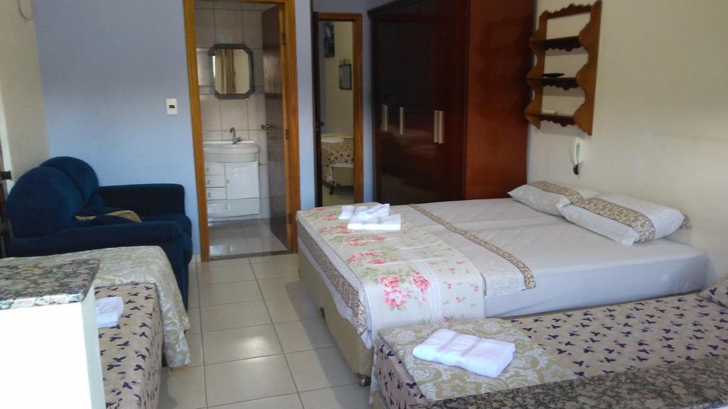 Pousada Nossa Casa Aparecida  Exteriör bild